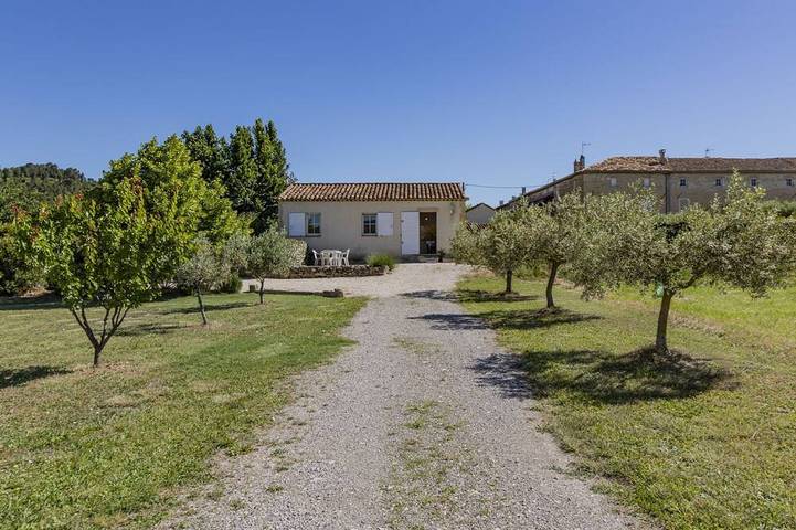 La Fabrique in Villelaure, Parc naturel régional du Luberon