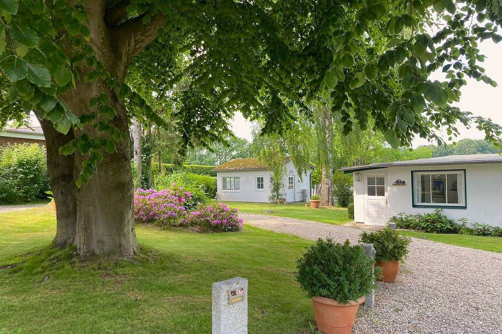 Bungalow 4, 2-Raum, 35 m², Terrasse, Seeblick - Ferienhäuser Pönitz am See in Pönitzer See, Scharbeutz