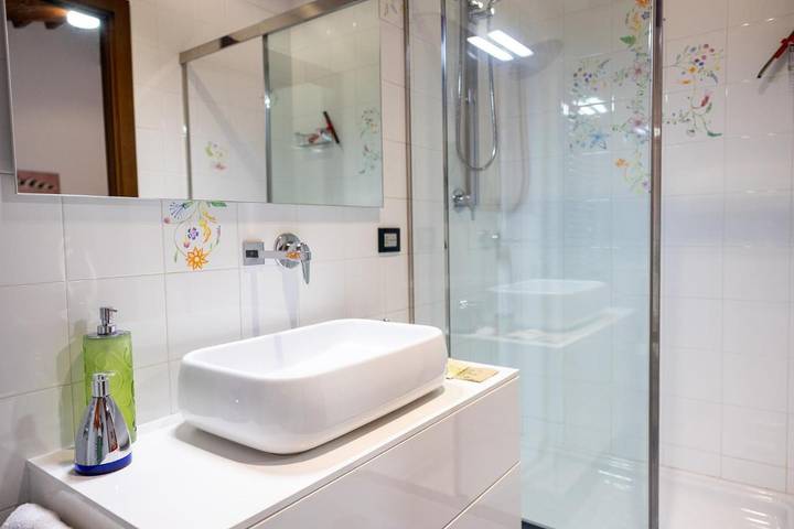 Chambre d’hôte pour 2 personnes, avec piscine ainsi que vue et jardin, animaux acceptés à Itri - 3