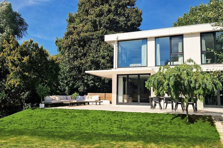Vakantiehuis voor 8 personen, met terras en tuin in Den Haag