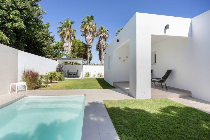 Casa rural para 4 personas, con Jardín