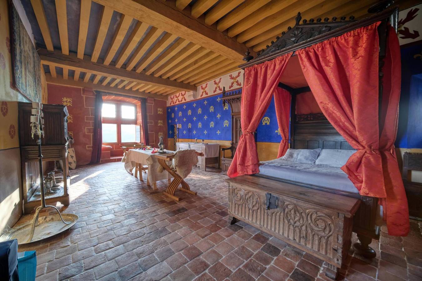 Château de Champrenault : voyagez dans le temps ! - Suite ducale in Champrenault, Région de Montbard