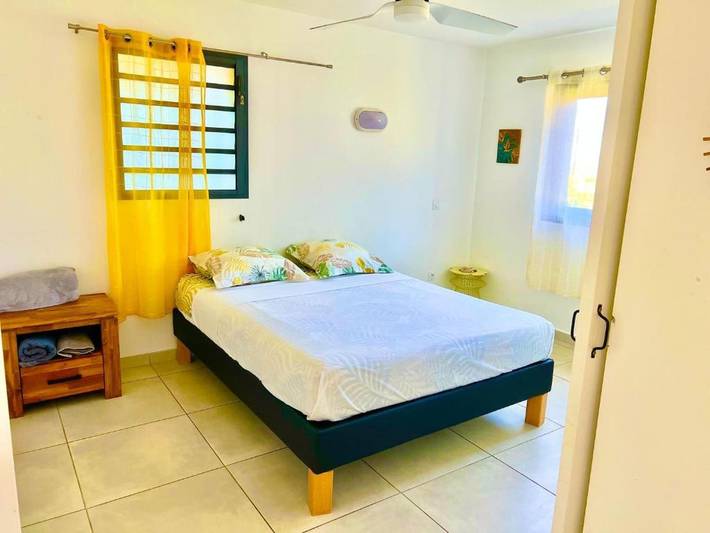 Gîte pour 4 personnes, avec terrasse ainsi que jacuzzi et piscine, adapté aux familles à Manapy les Bains - 3