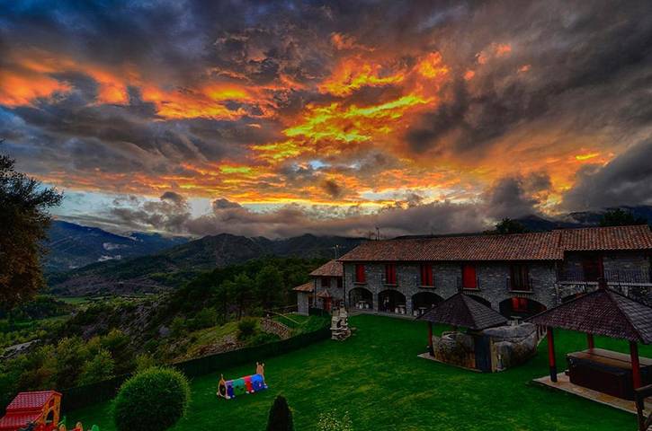 Casa rural para 5 personas, con vistas y terraza, Se admiten mascotas en Parque nacional de Ordesa y Monte Perdido - 4