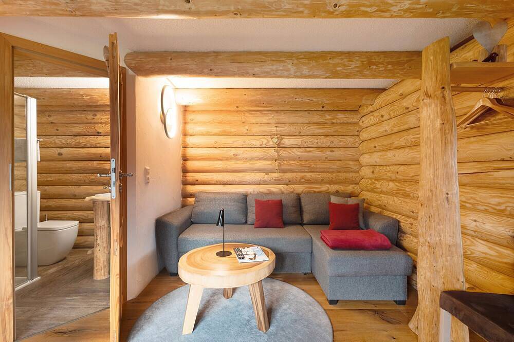 Chalet 'Am See' mit Bergblick, privater Terrasse und Wlan in Bad Brambach, Chemnitz und Umgebung