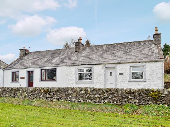 Holiday home for 6 people, with garden, with pets in Dumfries and Galloway