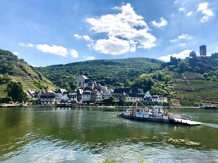 Ferienwohnung für 10 Personen, mit Terrasse und Ausblick in Koblenz - 2