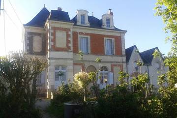 Gîte pour 6 personnes, avec jardin à Champigny-sur-Veude