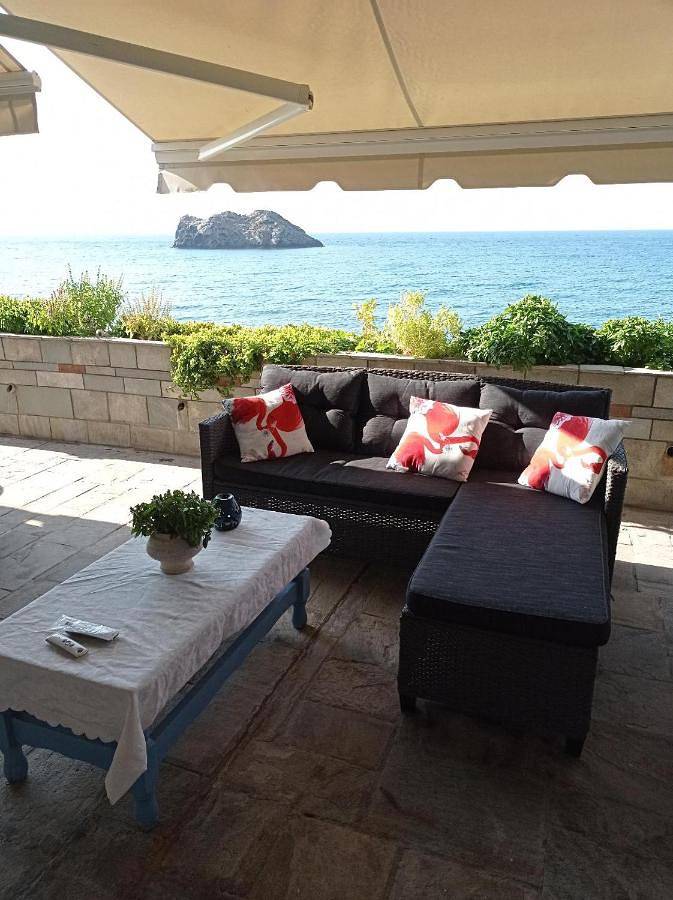 Maison de campagne pour 3 personnes, avec terrasse et vue dans Σκάλα Ερεσού
