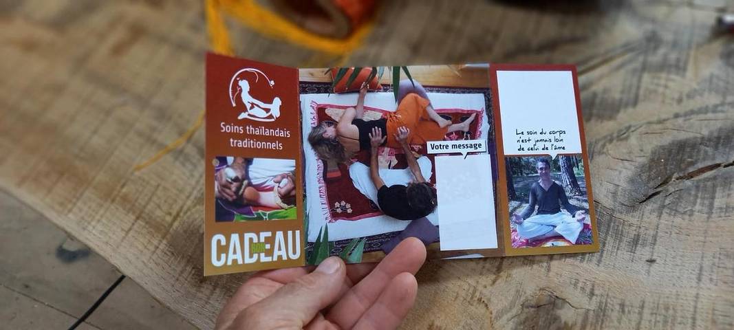 Location de vacances pour 4 personnes, avec balcon ainsi que piscine et jacuzzi à Curemonte - 2