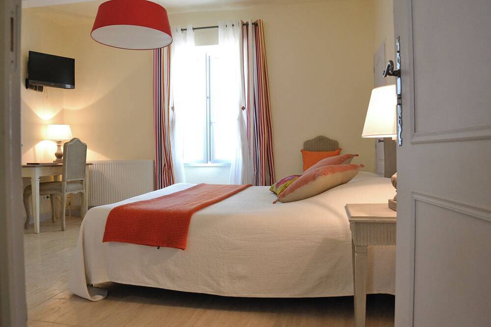 Mas Le 7 - Chambre Jemmy - 2 personnes in Saint-Andiol, Région d'Arles