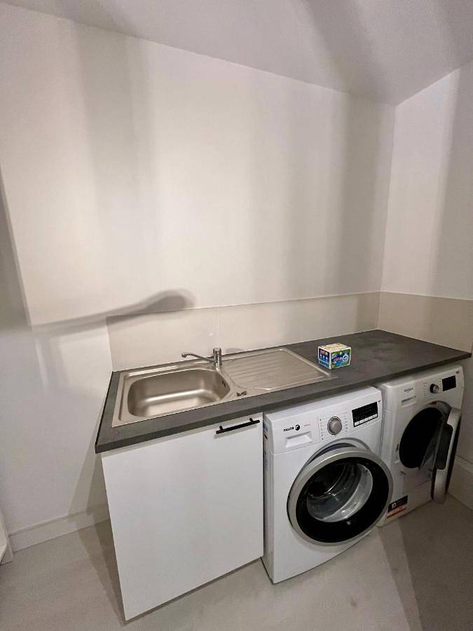 Location de vacances pour 8 personnes, avec jardin et jacuzzi, adapté aux familles à Gardanne - 3