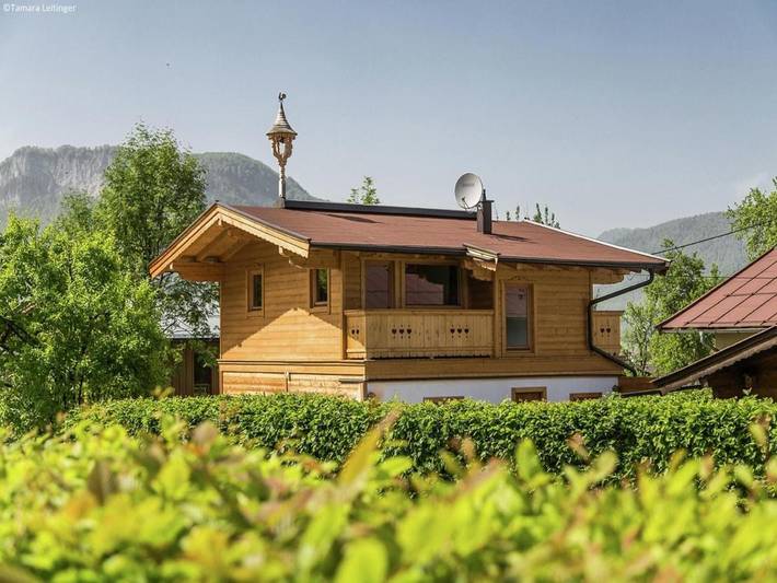 Chalet voor 10 personen, met terras en tuin in St. Johann in Tirol