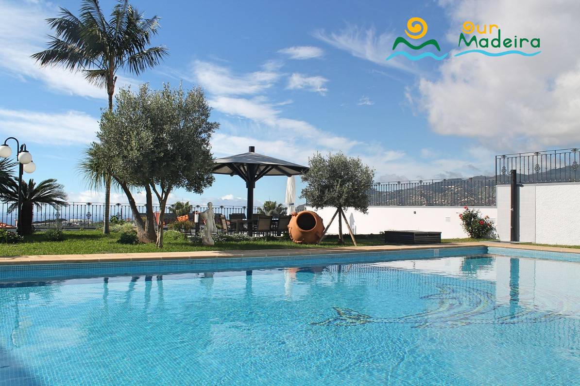 Fabulous villa in Funchal, large pool | Belair in Santo António (Madeira), Madeira