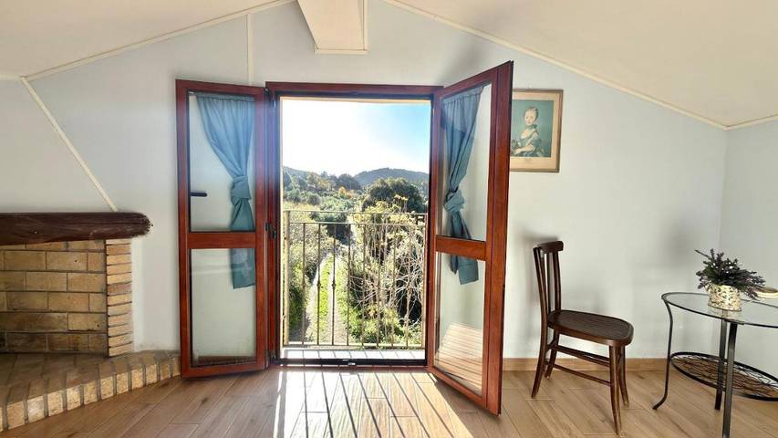 Casa vacanza per 3 persone, con piscina e panorama, adatto a famiglie con bambini - 1