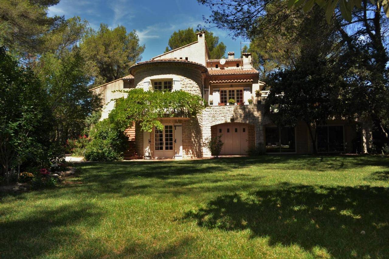 Mas Les Filaos (B&B&Bike) in Carpentras, Parc naturel régional du Mont-Ventoux