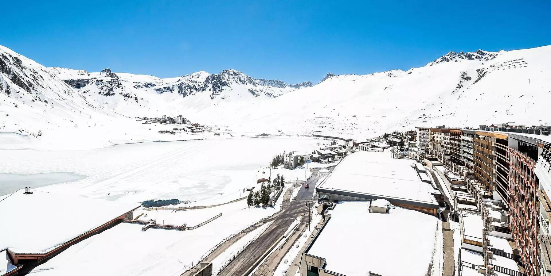 Geheel appartement, Dichtbij pistes, winkels, uitzicht op het meer in Tignes, Vanoise Nationaal Park