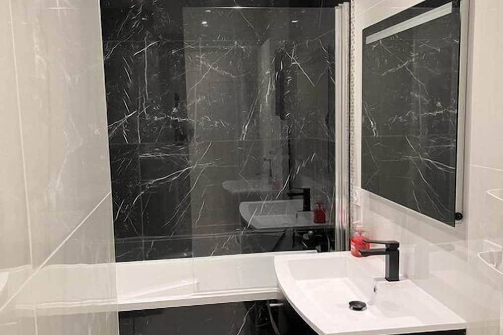 Appartement entier, Domaine des rives d'Ormoy : Athamante in Ormoy-la-Rivière, Essonne