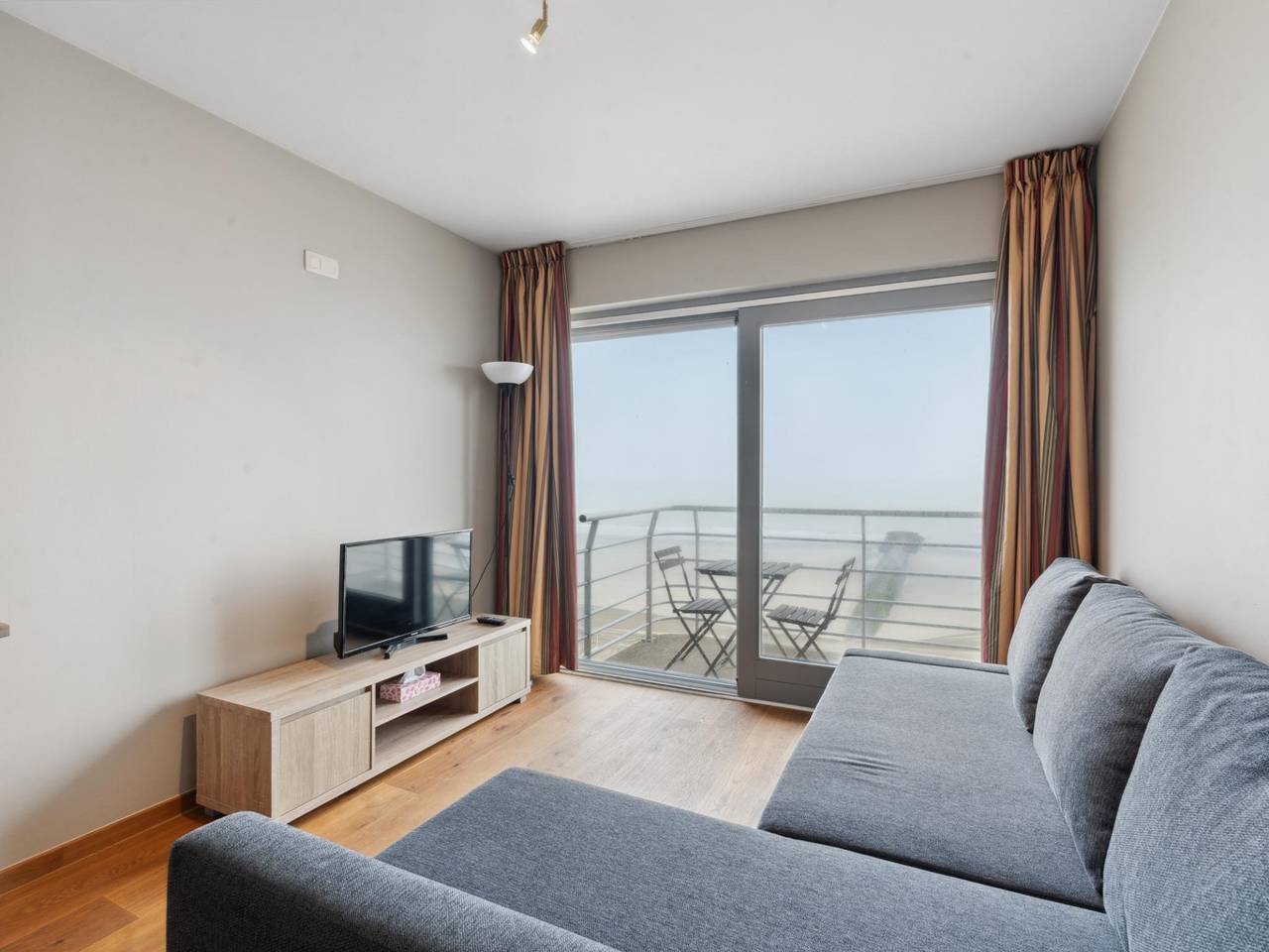Cosy studio with sea and beach views in Blankenberge, Belgian Coast