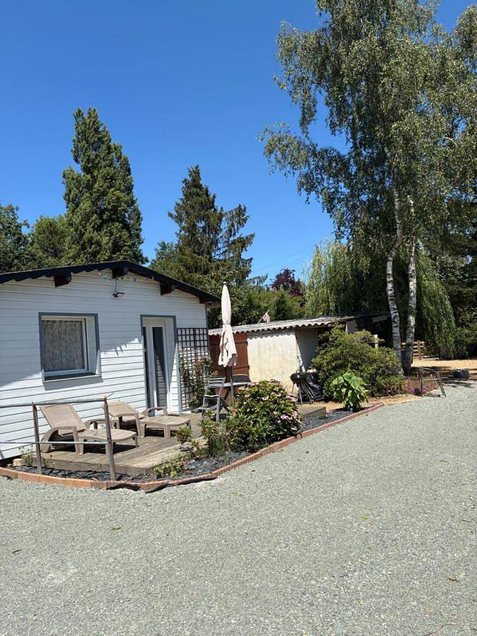 Gîte pour 3 personnes, avec Terrasse et Jardin dans Huillé - 3