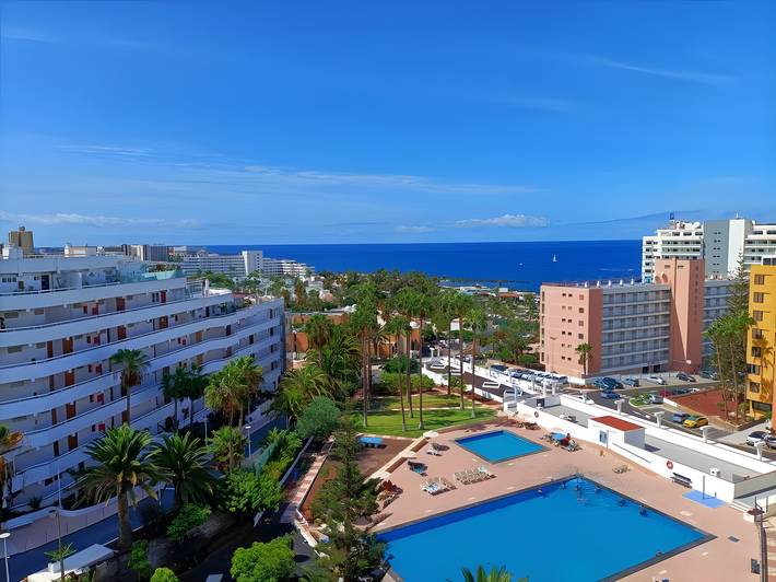 Holiday rental for 2 people, with balcony and garden in Costa Adeje