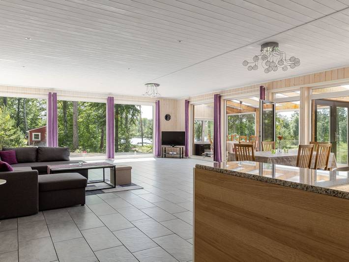 Ferienhaus für 8 Personen, mit Terrasse und Garten sowie Sauna und Seeblick in Blekinge - 4