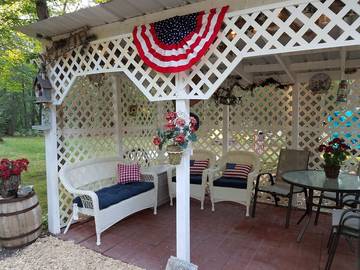 Log Cabin for 4 People in Lake Michigan, Michigan, Photo 1
