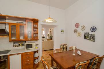 Villa for 6 People in Srebreno, Dubrovnik-Neretva, Photo 3