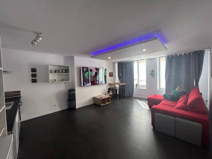 Gîte pour 4 personnes, avec jacuzzi, animaux acceptés à Sedan - 4