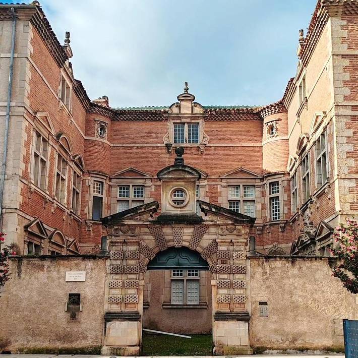 Location de vacances pour 2 personnes, avec Jacuzzi et Vue à Castres