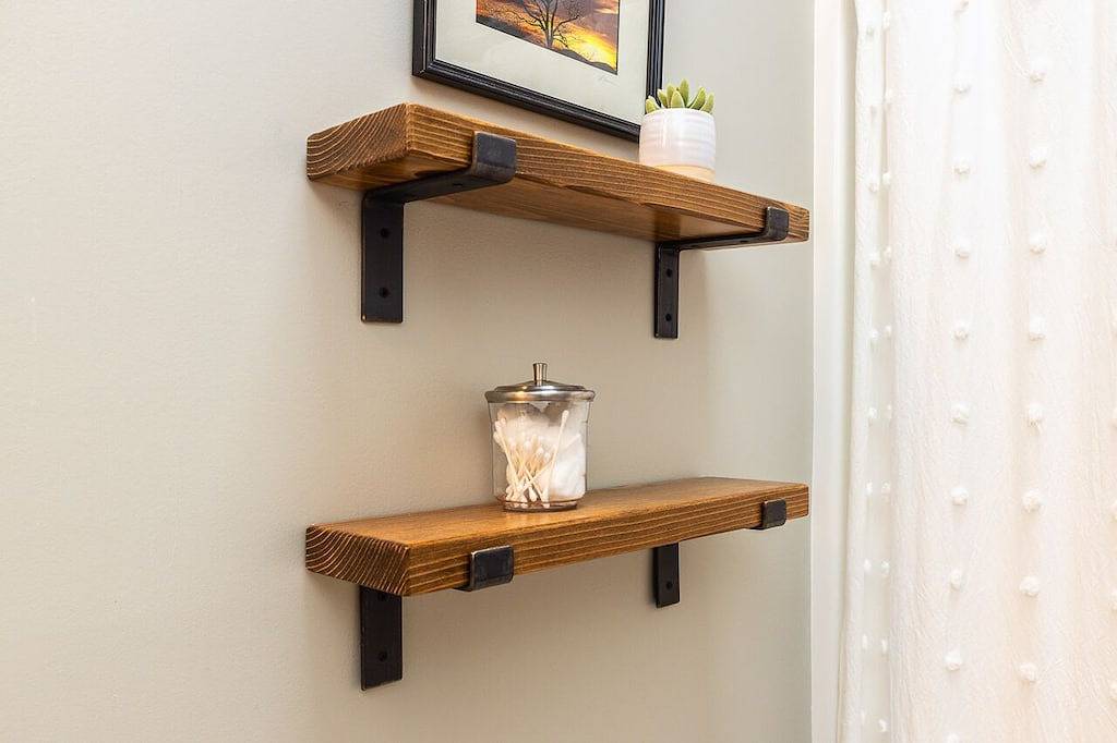 Incredible Mountain Views - Modern Four Bedroom Home - Five Minute Walk to Slope in Wintergreen, Nelson County