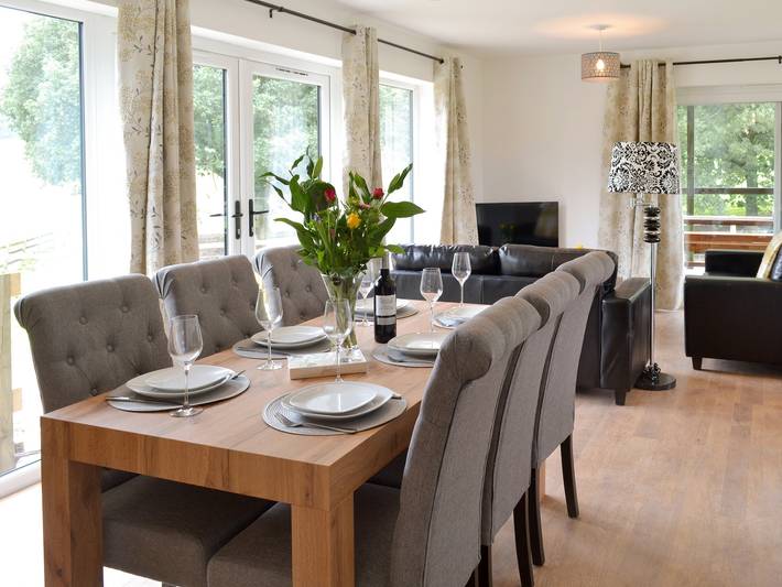 Cottage for 6 people, with garden, with pets in Hampshire
