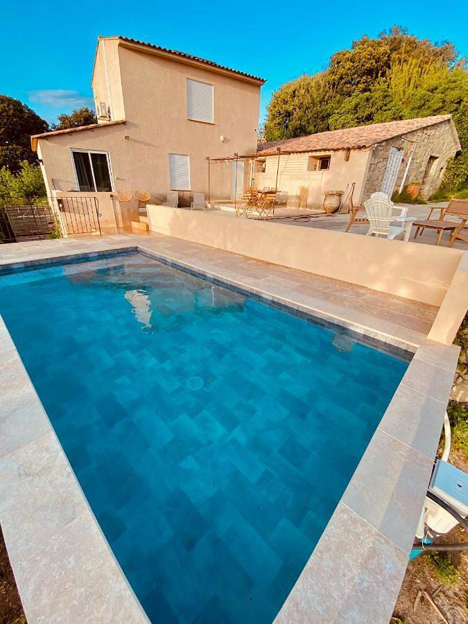Three-Bedroom House in Sollacaro, Arrondissement de Sartène