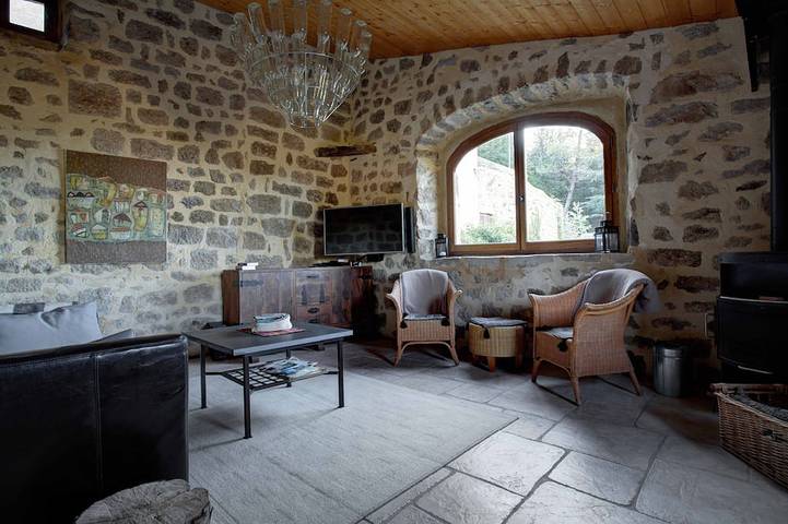 Gîte pour 4 personnes, avec jardin à Sanilhac - 4