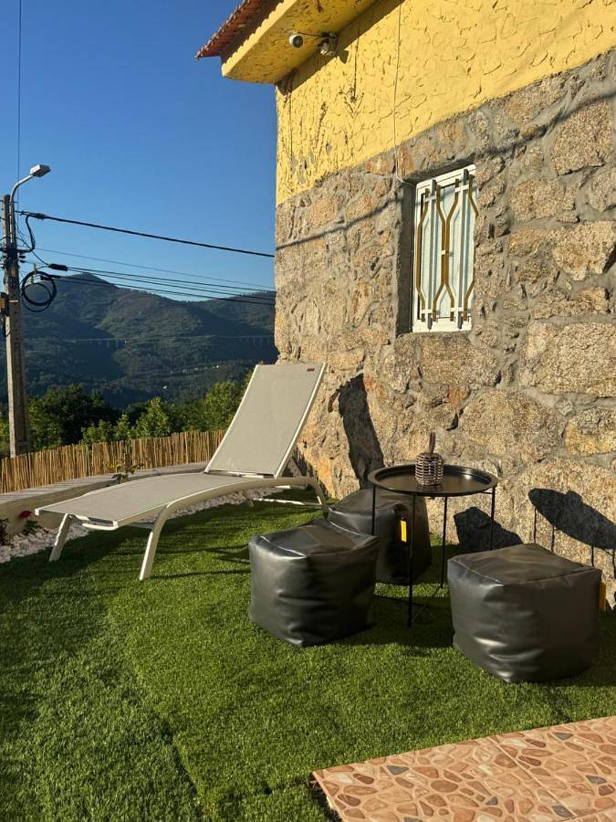 Location de vacances pour 9 personnes, avec Balcon et Terrasse ainsi que Jardin et Vue à Ribeira de Pena - 2