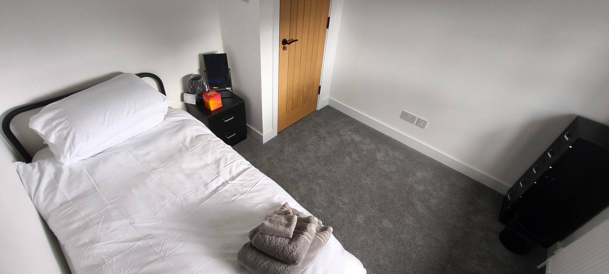 Chambre simple spacieuse et lumineuse dans une maison d'hôtes in Chelmsford, Essex