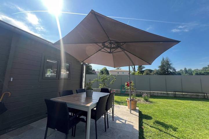 Chalet pour 6 personnes, avec jardin et terrasse