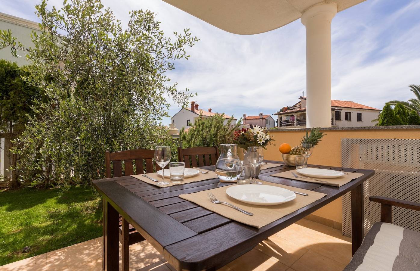 Appartement entier, Spacious apartment with the garden, near the sandy beach in Medulin, Pula-Medulin