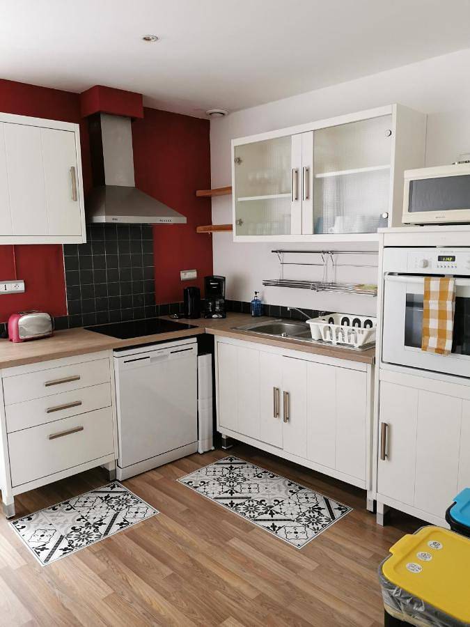 Appartement entier, Three-Bedroom Apartment in Blainville-sur-l'Eau, Région de Lunéville