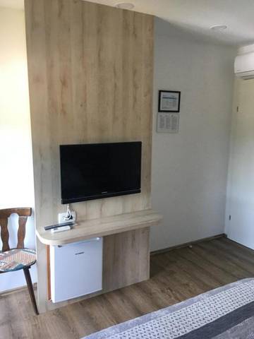 Ferienhaus für 4 Personen in Smoljanac, Plitvicer Seen, Bild 1