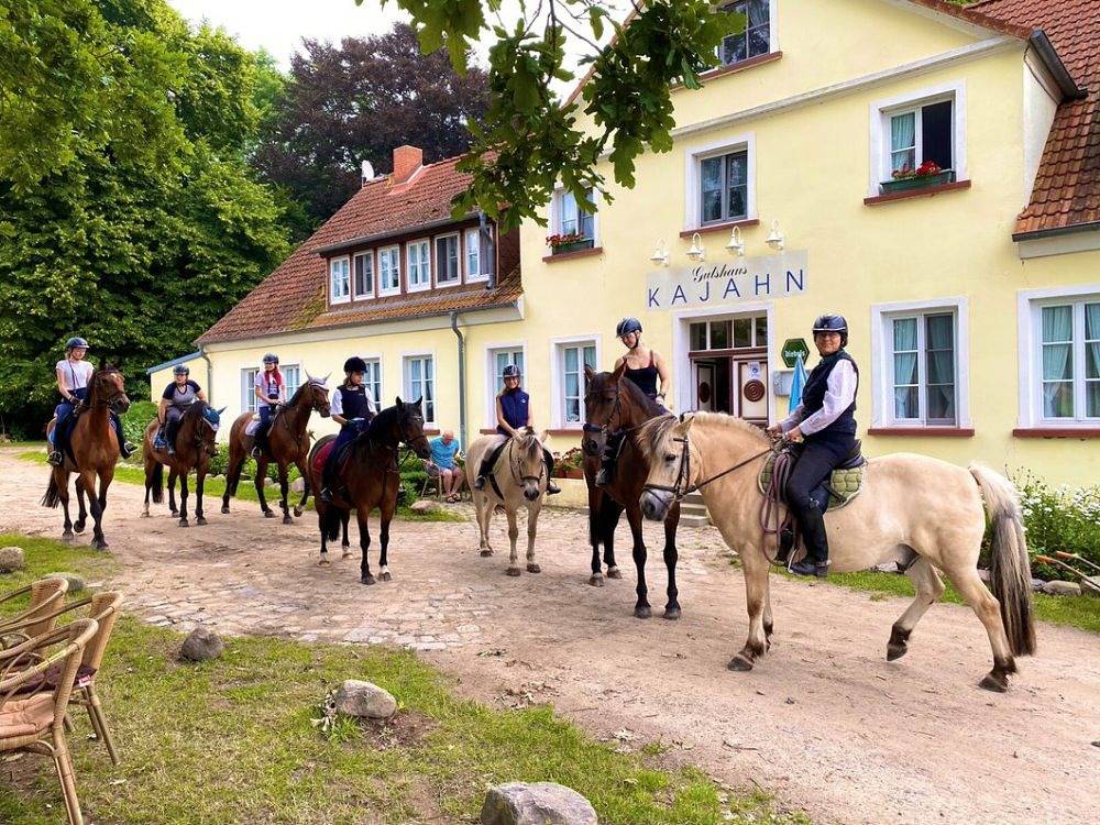 Hotel Gutshaus Kajahn - "Hildchen" in Gustow, Stralsund Umland