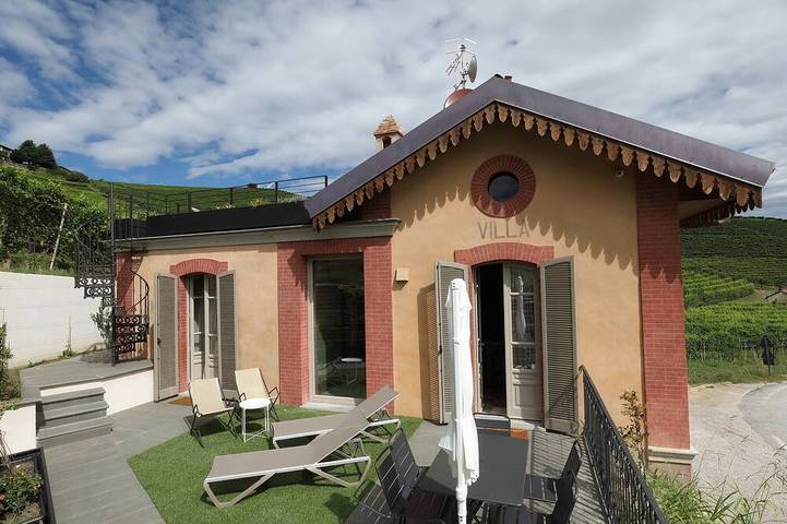 Ferienwohnung für 4 Personen, mit Balkon in Barolo