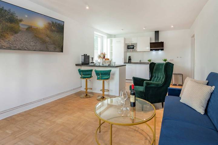 Ferienwohnung für 3 Personen, mit Terrasse und Garten