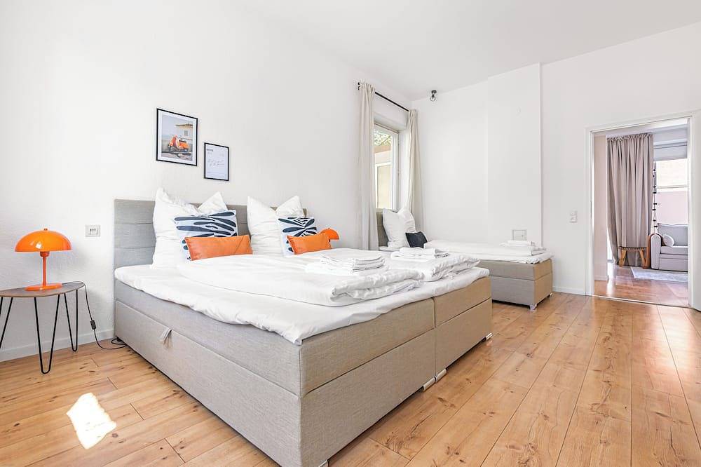 Entire apartment, Sms-Homes I Time out at Klinkerberg I Central & Stylish I City center in Augsburg-Innenstadt, Augsburg