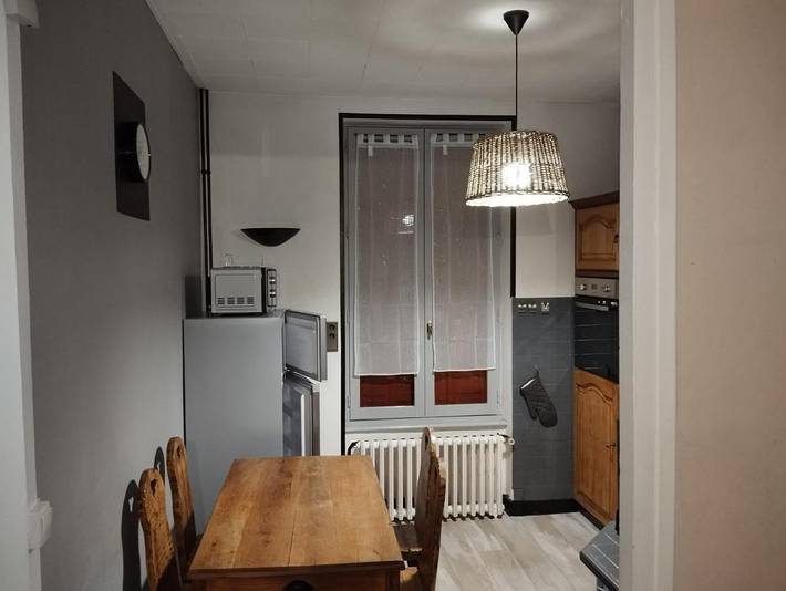 Gîte pour 4 personnes, avec jardin dans Gare De La Bourboule - 4