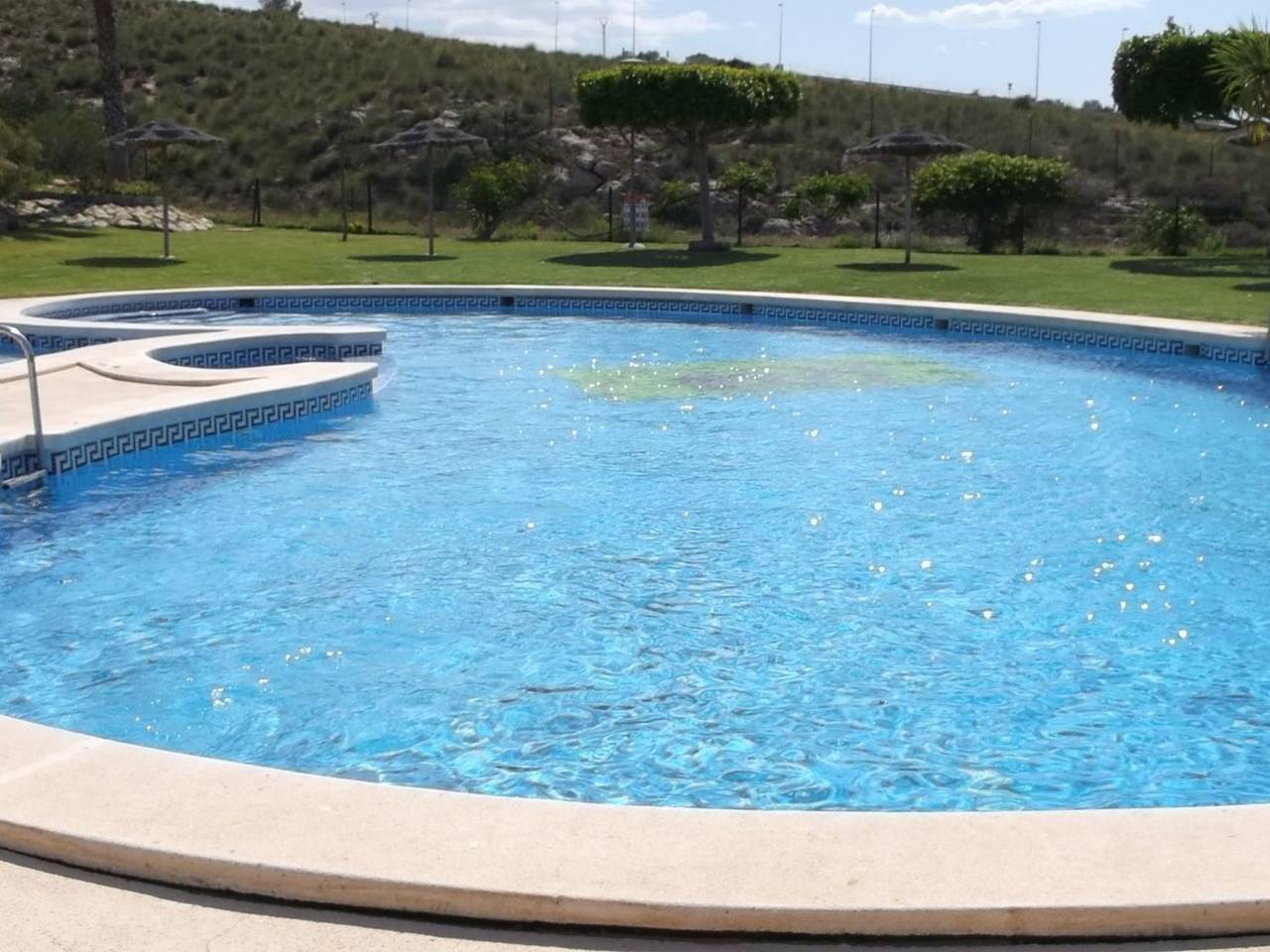 Mit gemeinschaftlichem Pool in Santa Pola, Costa Blanca