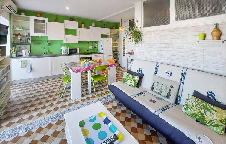 Gîte pour 4 personnes, avec terrasse dans Saint-Étienne - 3