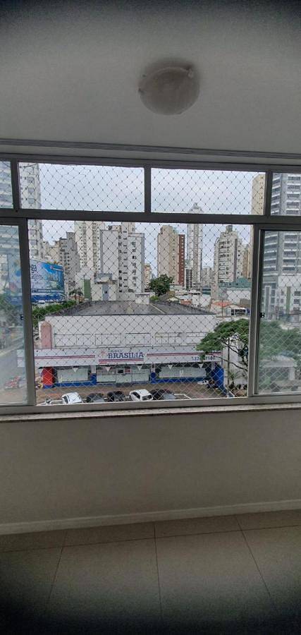 Casas e apartamentos de temporada para 7 pessoas, com balcão, com animais de estimação em Balneário Camboriú