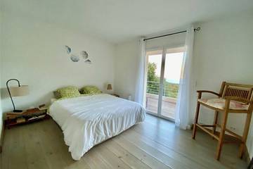 Villa pour 6 Personnes dans Sari-Solenzara, Arrondissement de Sartène, Photo 1