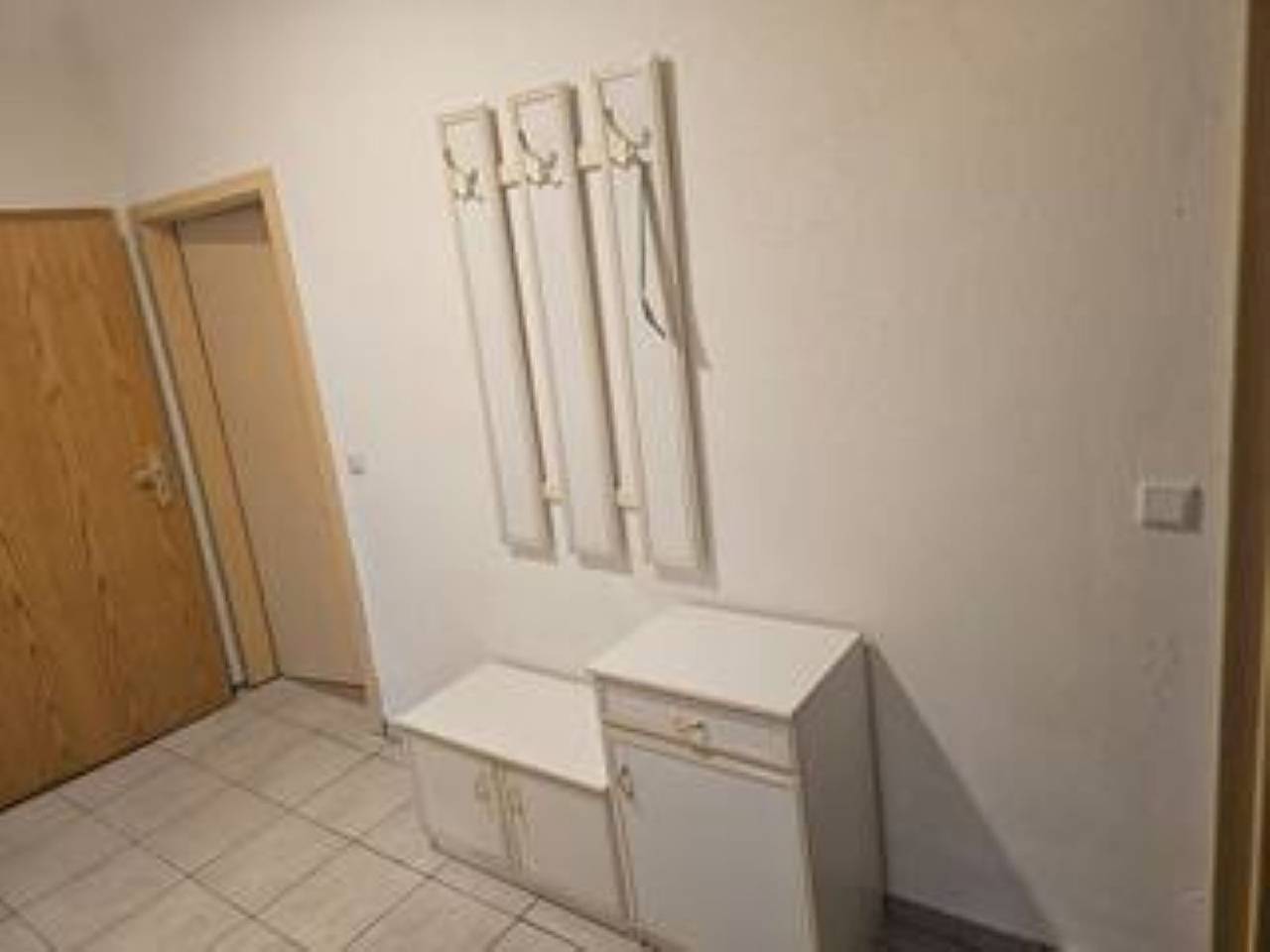 Ganze Ferienwohnung, Voll ausgestattete Monteur- Ferienwohnung direkt an der Raffinerie Leuna in Leuna, Saale-Unstrut